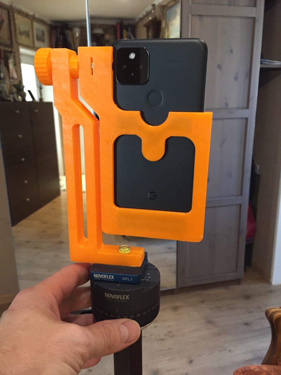 img/nodalpunktadapter_pixel-5-2-6.jpg - Nodalpunktadapter für Handys in Bildern